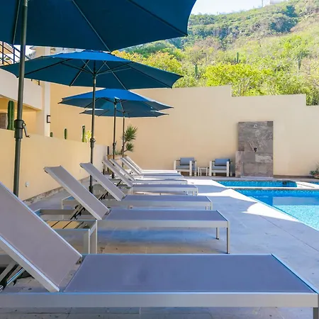 Sea La Vie Apartment